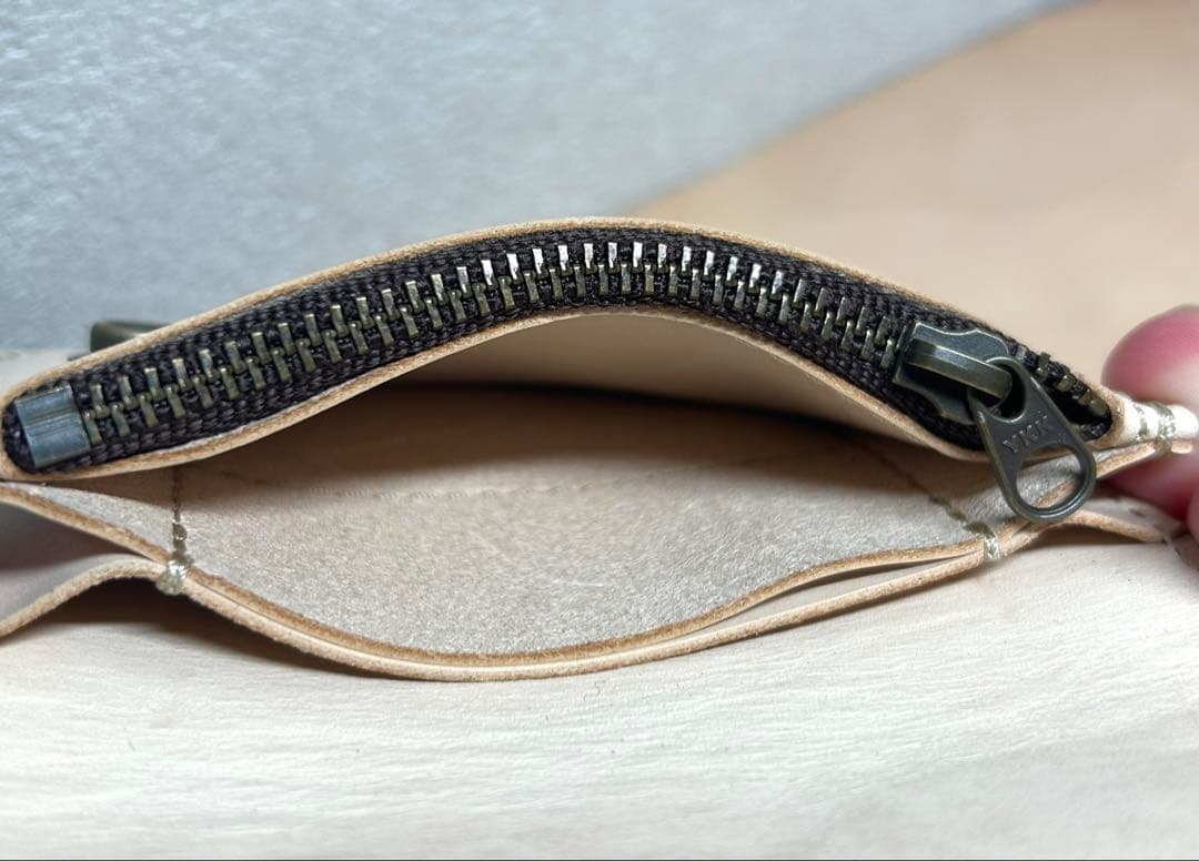 トラッカーウォレット　ミドル　ヌメ革　ショートトラッカー　コンパクト財布