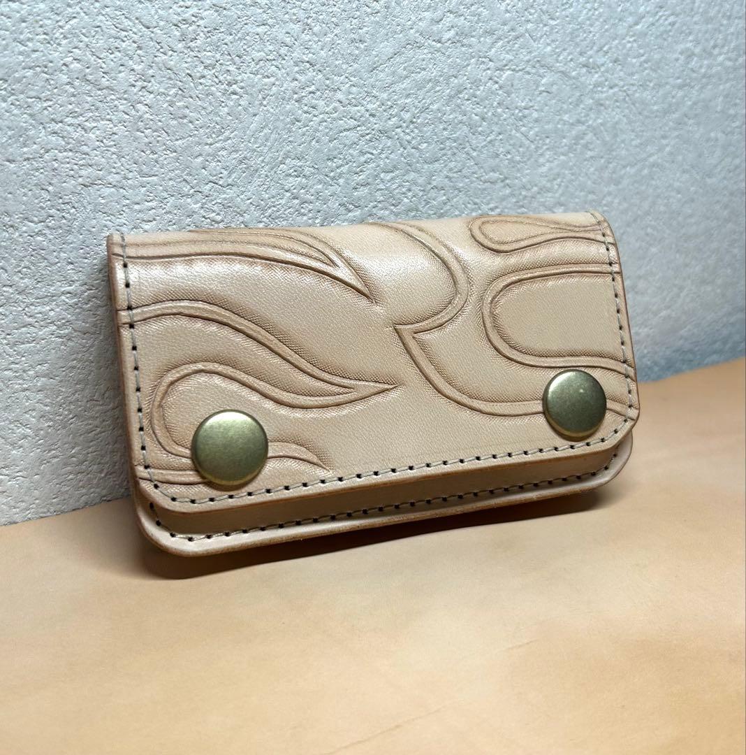 トラッカーウォレット　ミドル　ヌメ革　ショートトラッカー　コンパクト財布