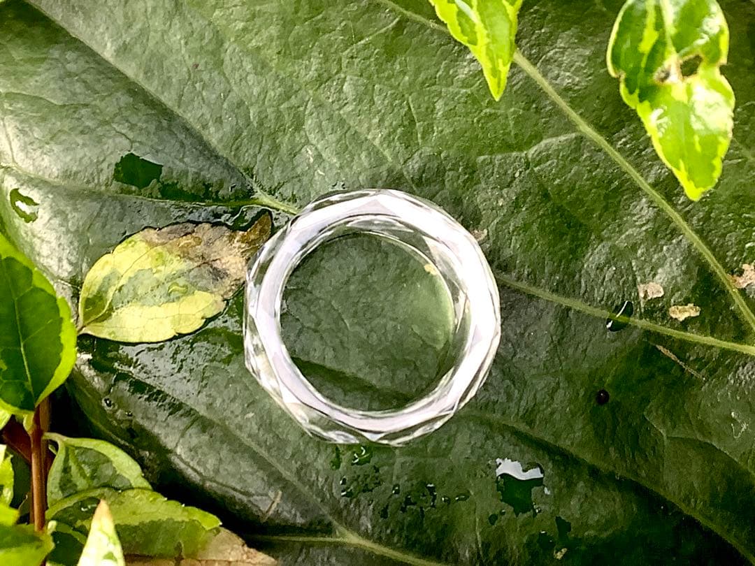 ✳一生物の開運守護石　ガネッシュヒマール水晶くりぬきリング　本物鑑定ソーティング