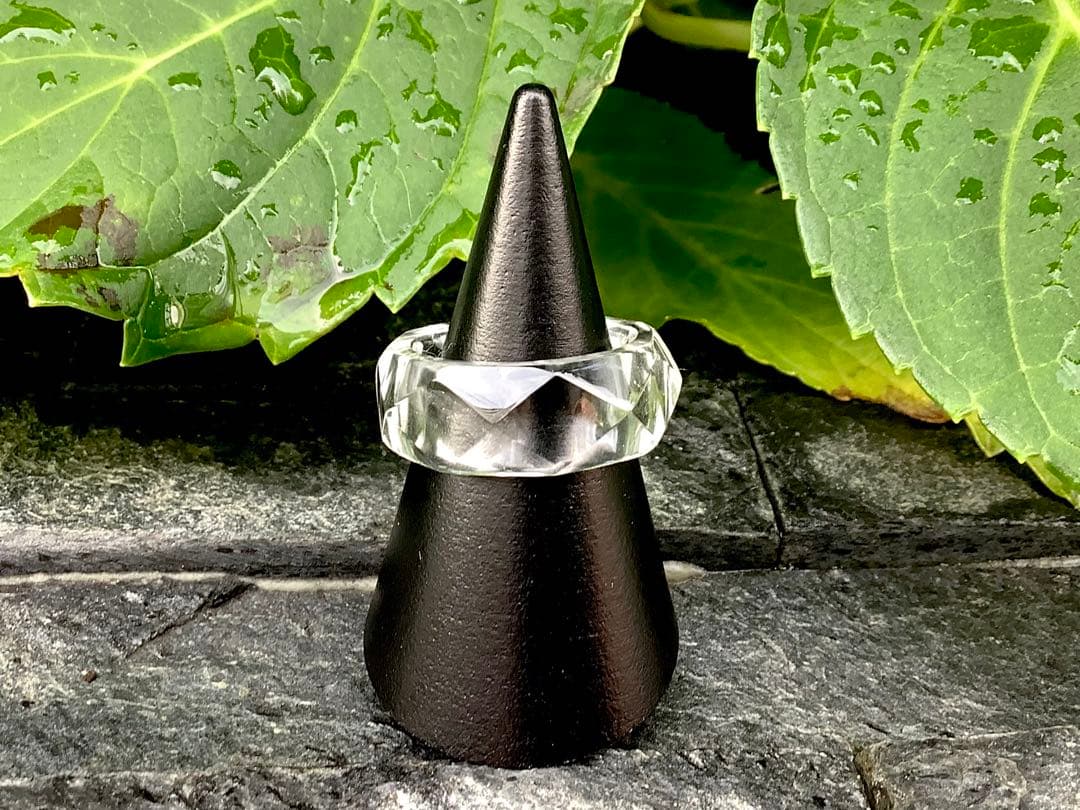 ✳一生物の開運守護石　ガネッシュヒマール水晶くりぬきリング　本物鑑定ソーティング