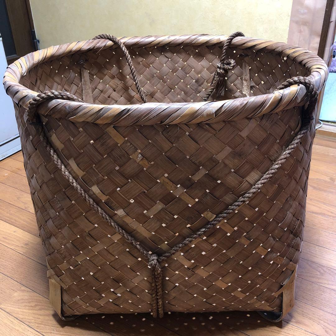 茶摘み籠　竹編みかご　昭和レトロ籠
