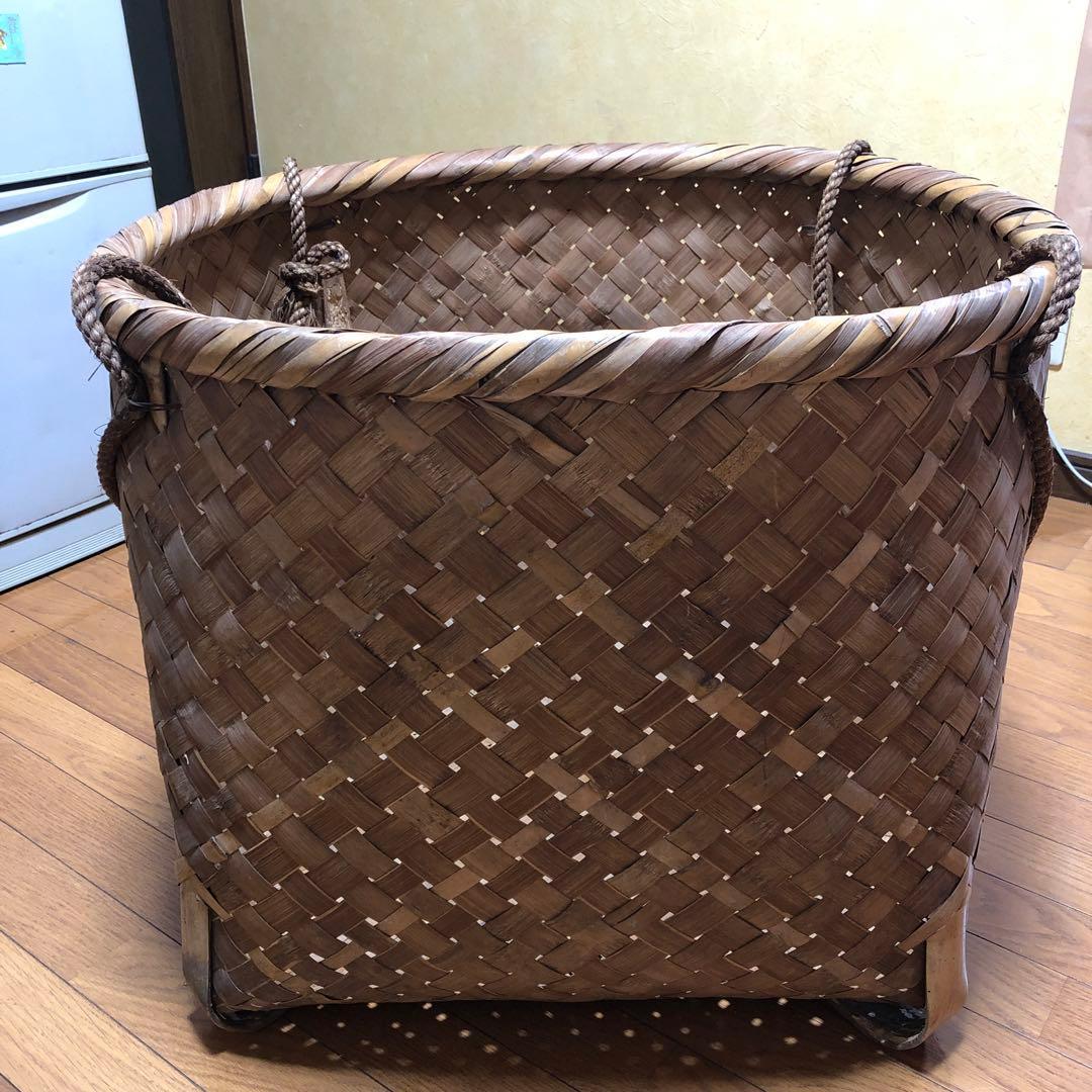 茶摘み籠　竹編みかご　昭和レトロ籠