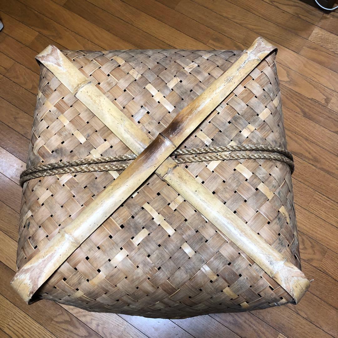 茶摘み籠　竹編みかご　昭和レトロ籠
