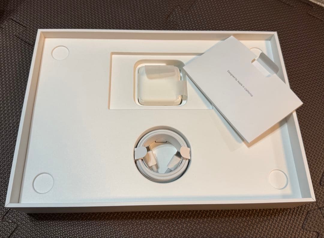 MacBook Air (2020) 本体