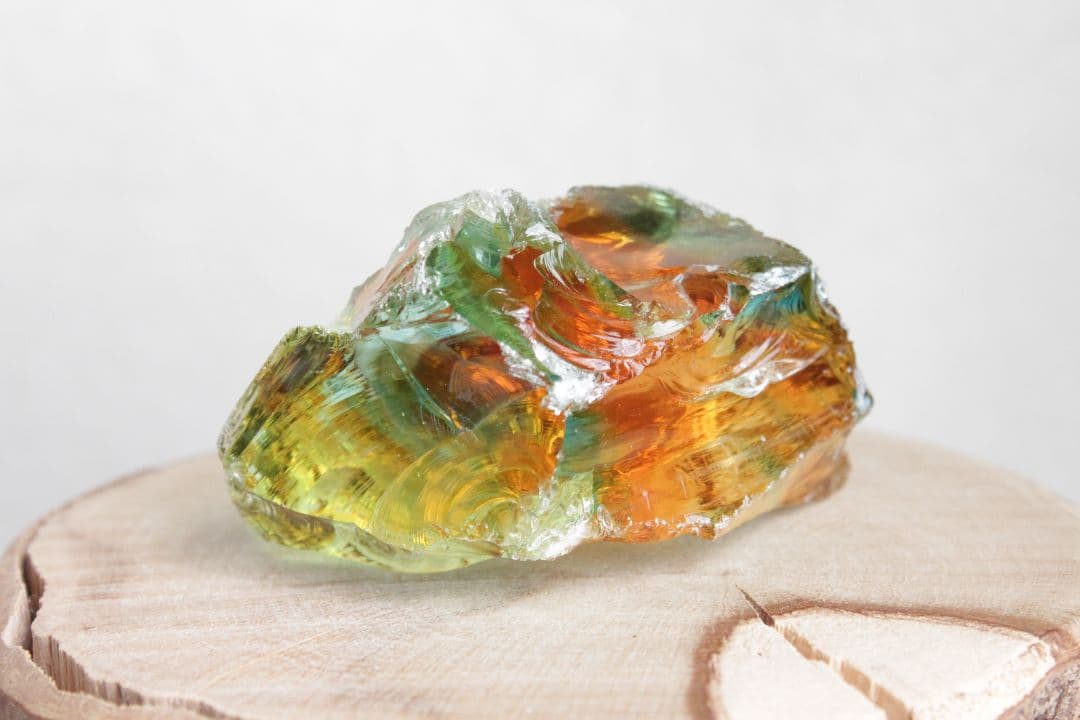 インドネシア産アンダラクリスタル　マルチカラー