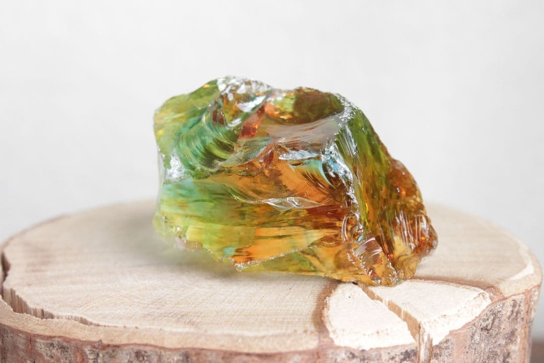 インドネシア産アンダラクリスタル　マルチカラー