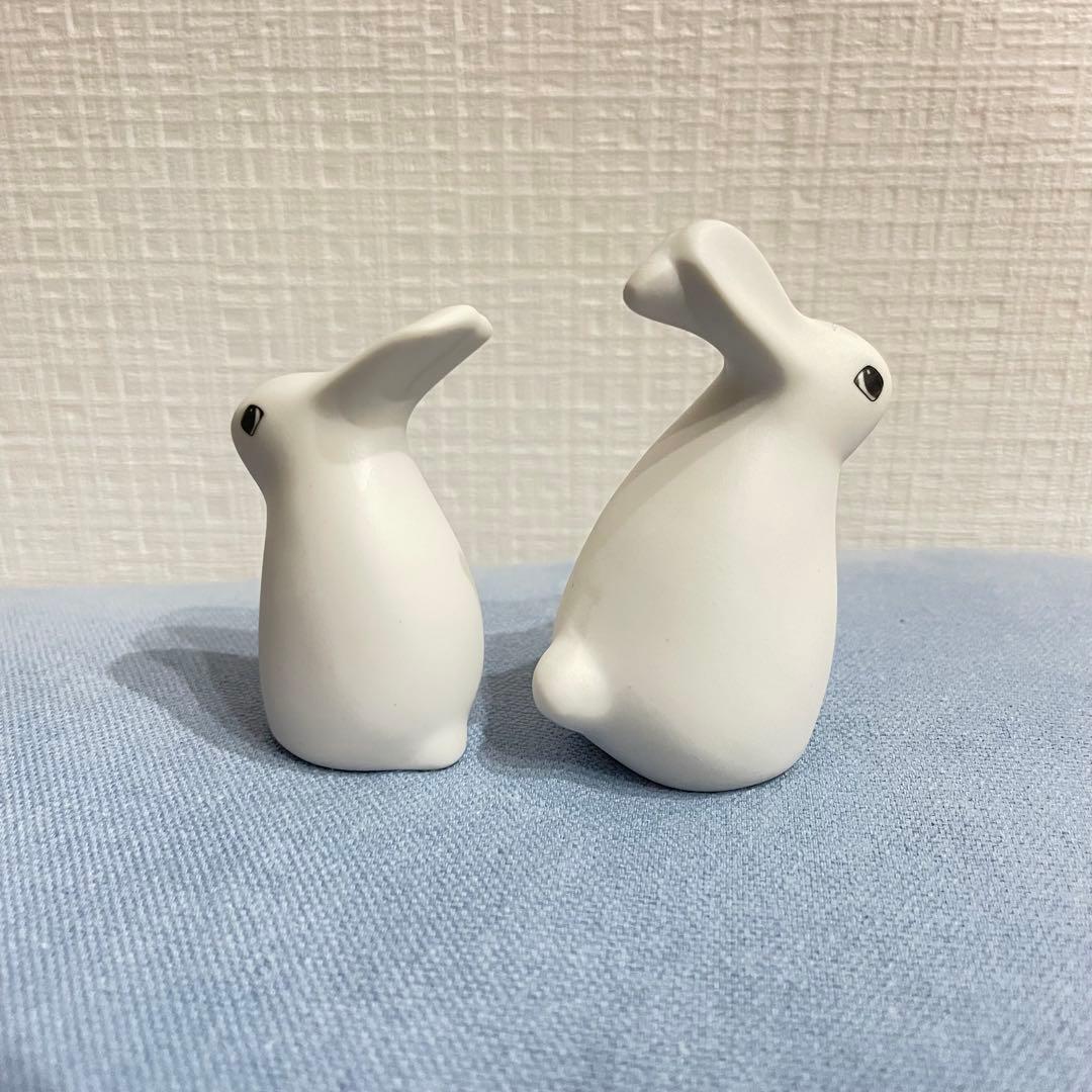 ARABIA ヘルヤ うさぎ 置物　陶器オブジェ 2体セット 北欧インテリア