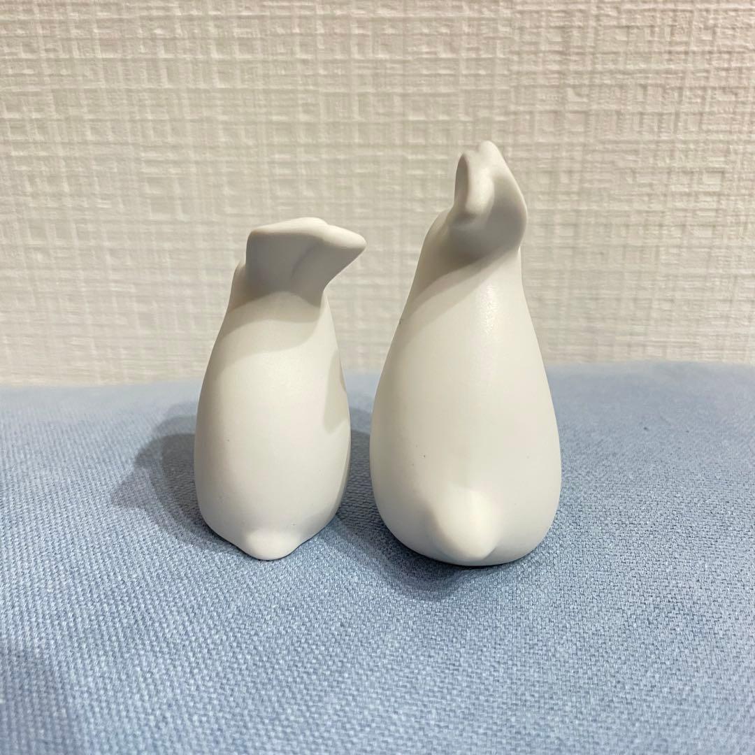 ARABIA ヘルヤ うさぎ 置物　陶器オブジェ 2体セット 北欧インテリア