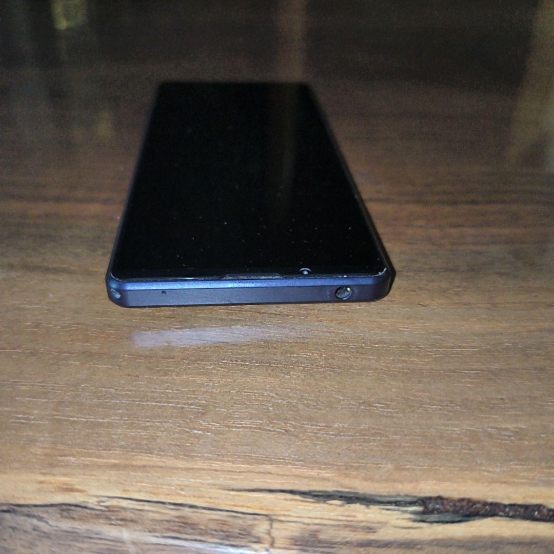 美品 Xperia 1 iii docomo版 256BG 本体のみ
