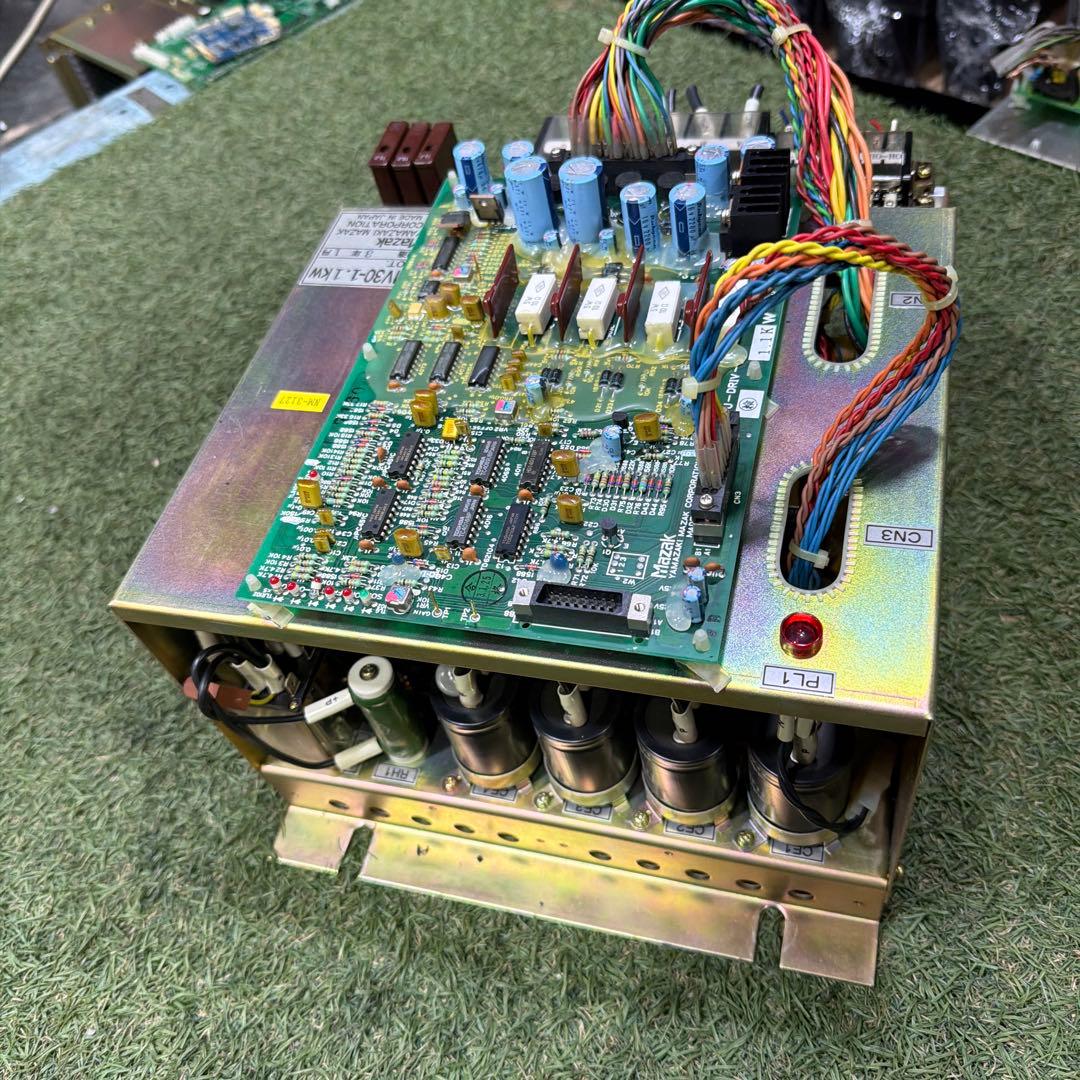 Yamazaki Mazak MV30-1.1kW 電源ユニット