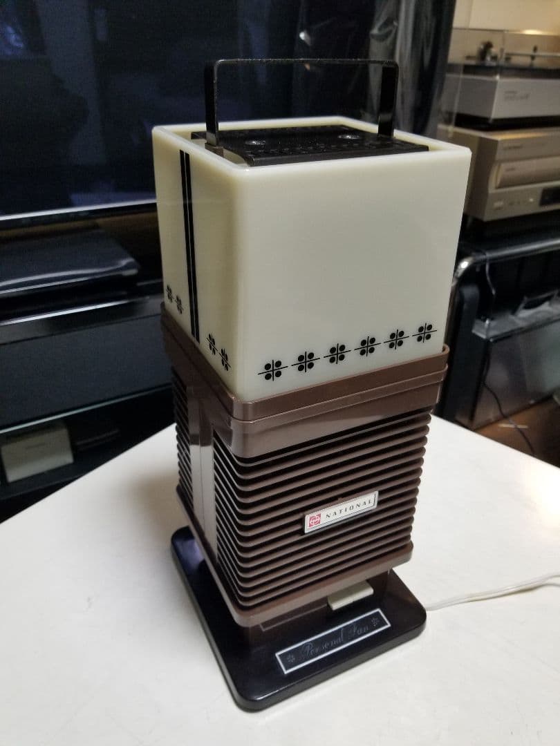 希少　モデル　ナショナル　F-10LA 照明付　扇風機 パーソナルファン