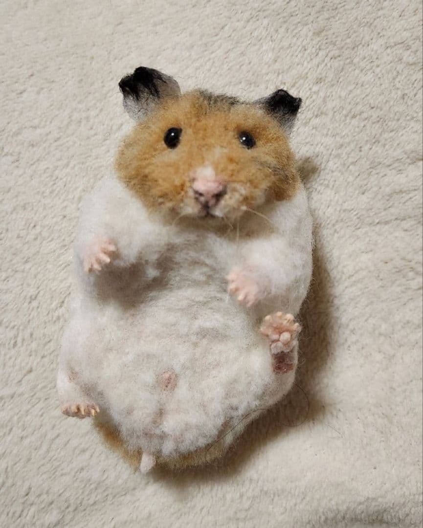 羊毛フェルト　等身大　ゴールデンハムスター　創作人形