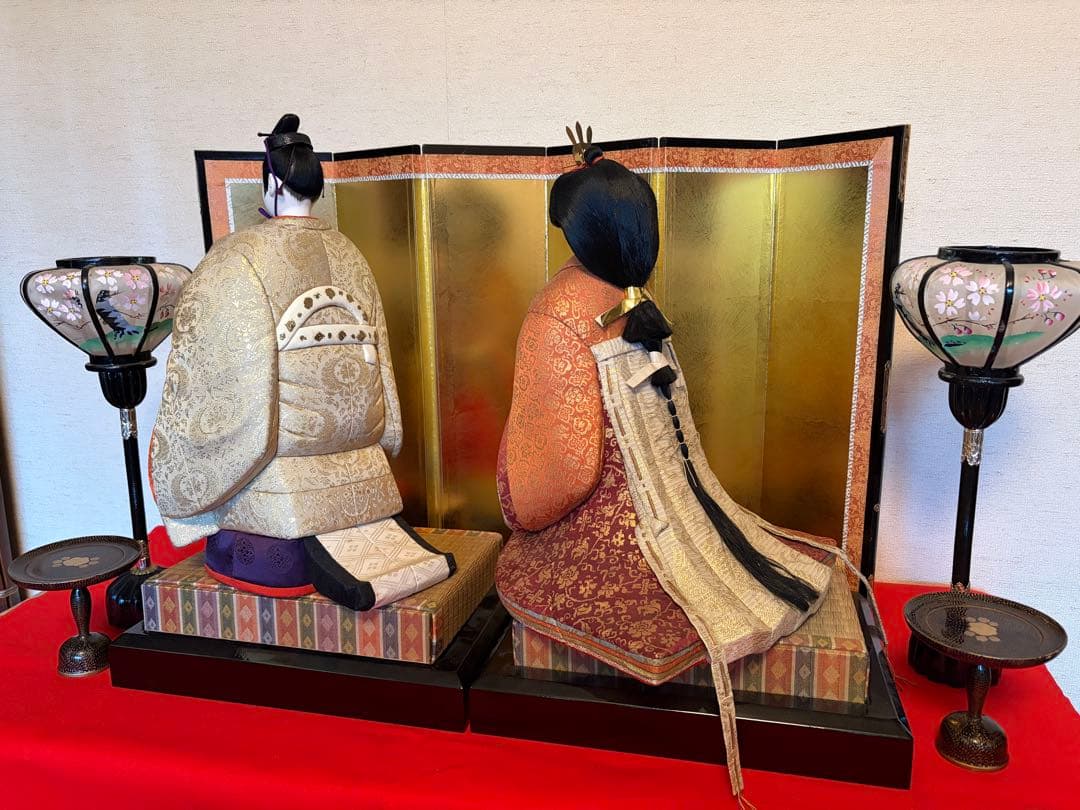 雛人形セット 金色の屏風とランプ付き
