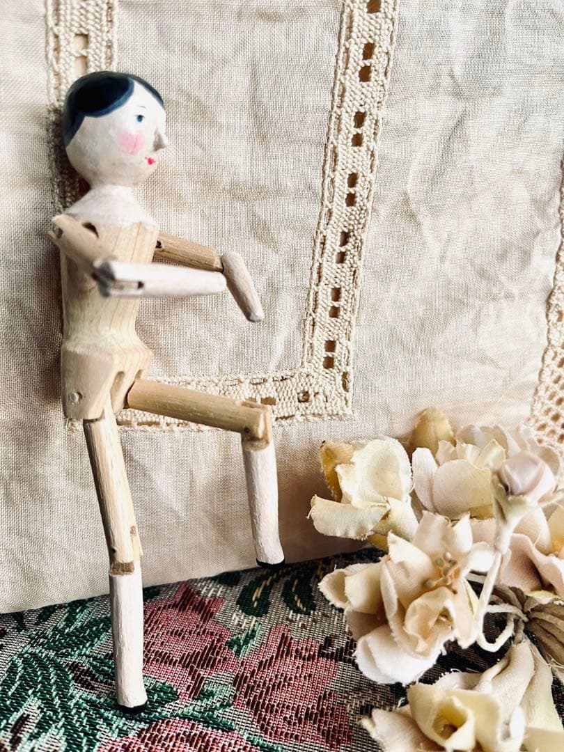ペグドール　ウッデンドール　ハンドメイド　14cmほど