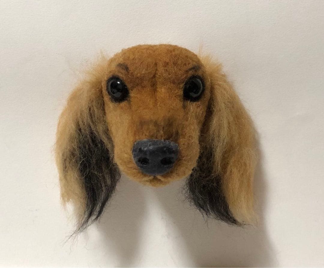 羊毛フェルト　オーダー　Mダックスフンド 犬　顔半立体