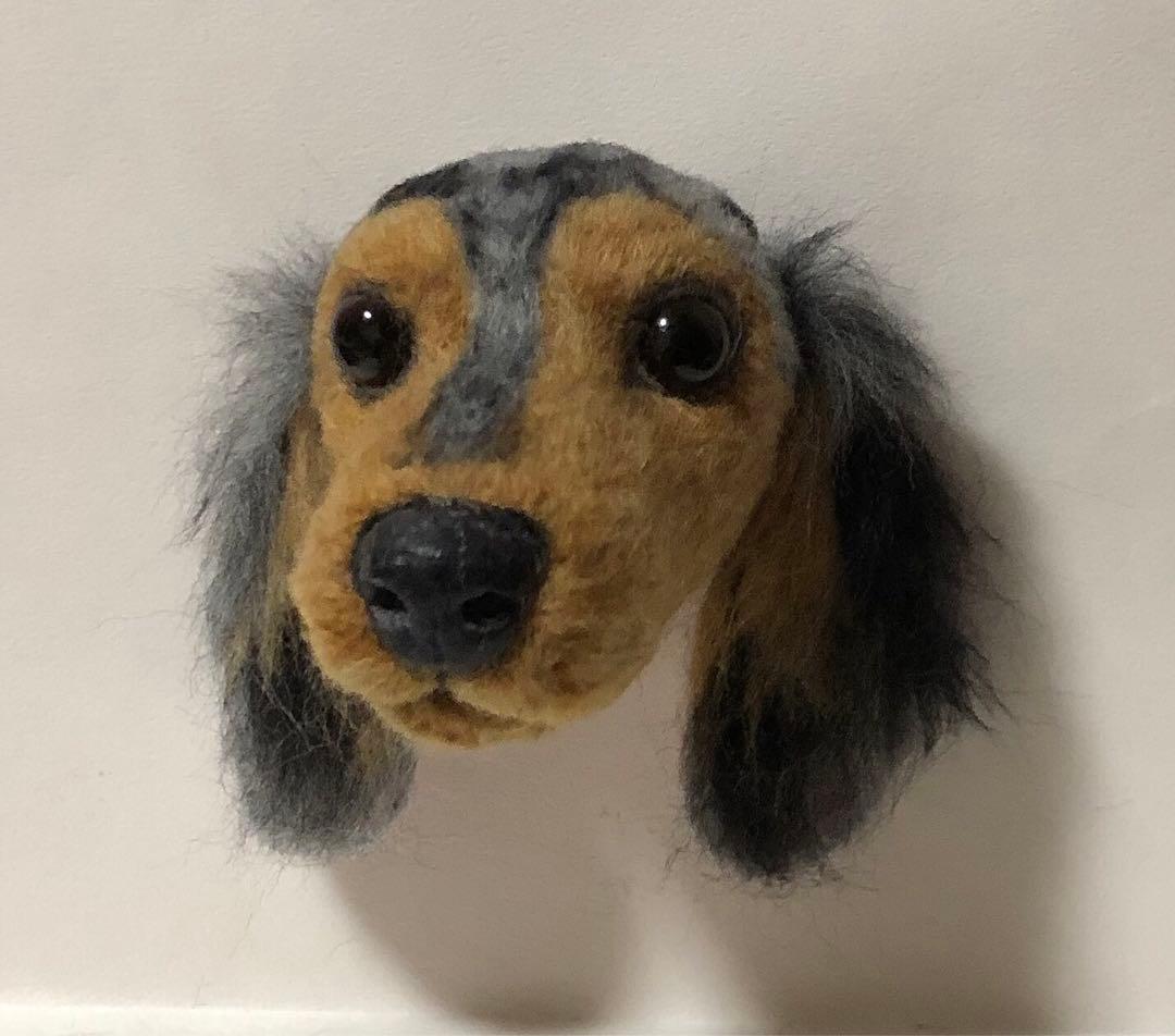 羊毛フェルト　オーダー　Mダックスフンド 犬　顔半立体