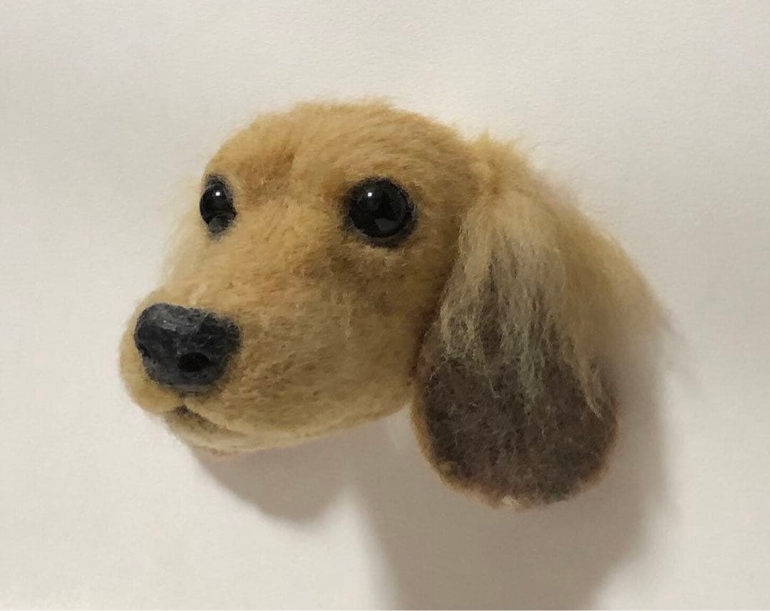 羊毛フェルト　オーダー　Mダックスフンド 犬　顔半立体