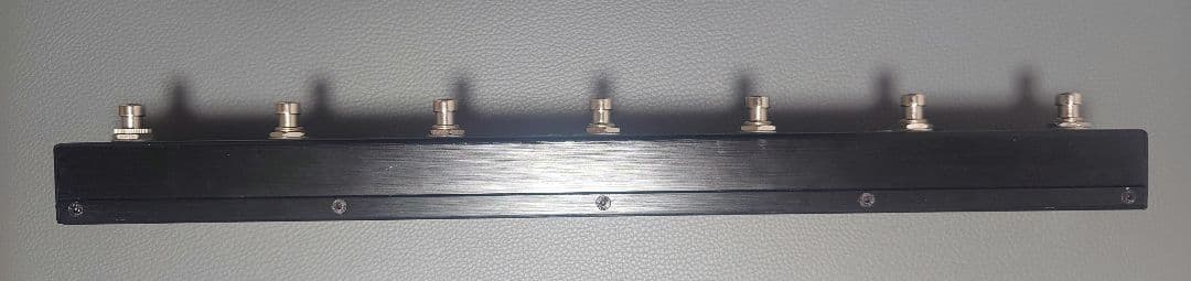 One Control Caiman Tail Loop スイッチャー