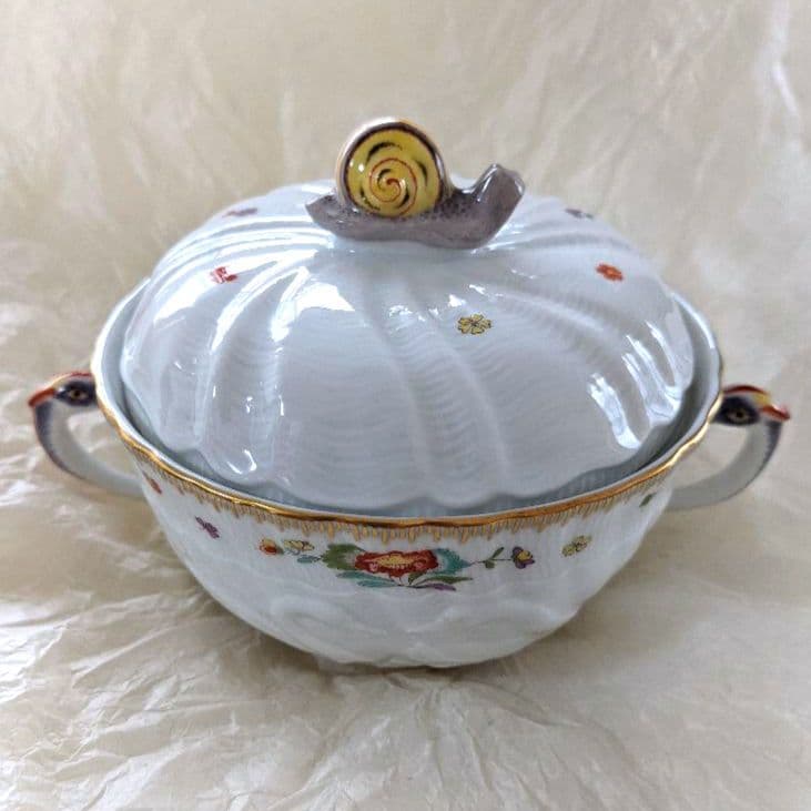 マイセン スープカップ ドルフィンハンドル カタツムリ蓋付