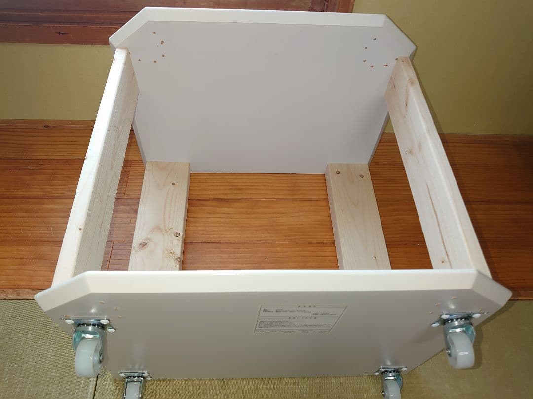 【移動に便利なキャスター付⑯】パチスロ実機1台用の置き台（シンプルスタンド）★小