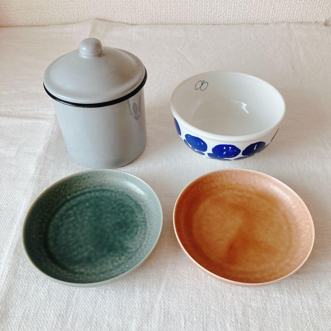 ホーローキャニスター、mina perhonen 廃番ボウル、イイホシユミコ