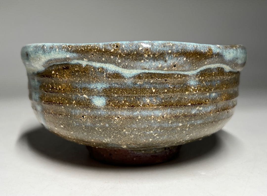 茶道具　清水正次作　灰釉　茶碗　共箱　共布灰青緑色 陶器 茶碗 木箱付き、抹茶碗