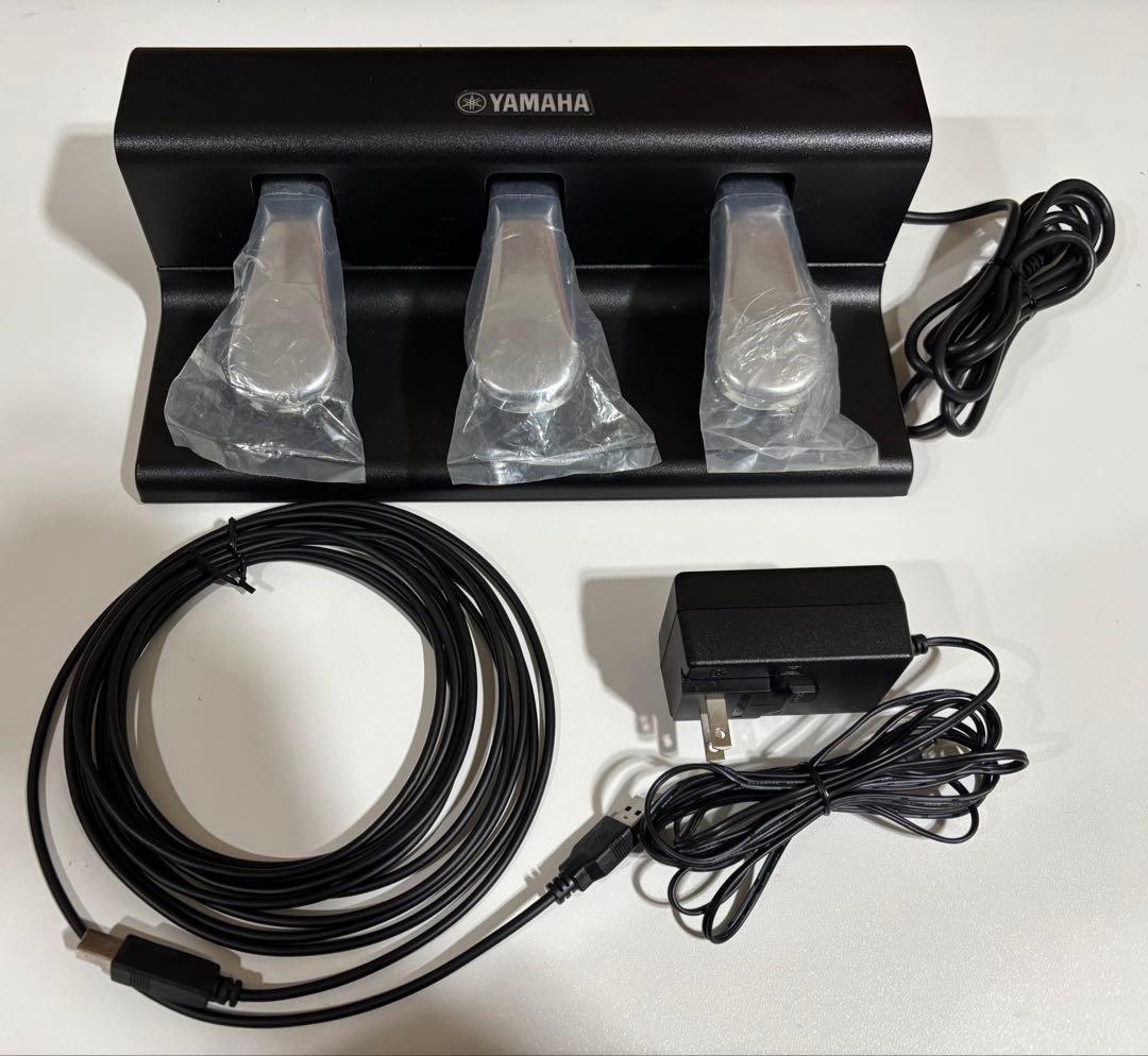 美品！ヤマハ 電子ピアノ P-225B 88鍵、スタンド、FC-35ペダル付