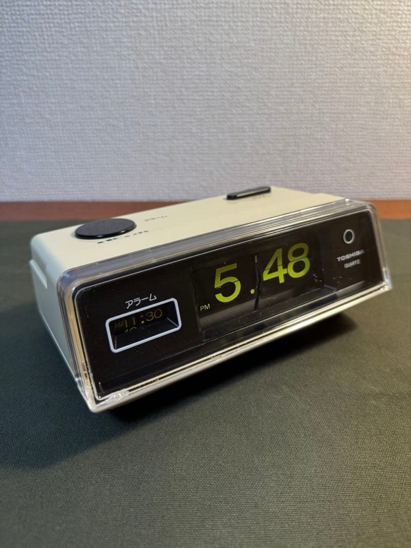 TOSHIBA パタパタ時計　電池式