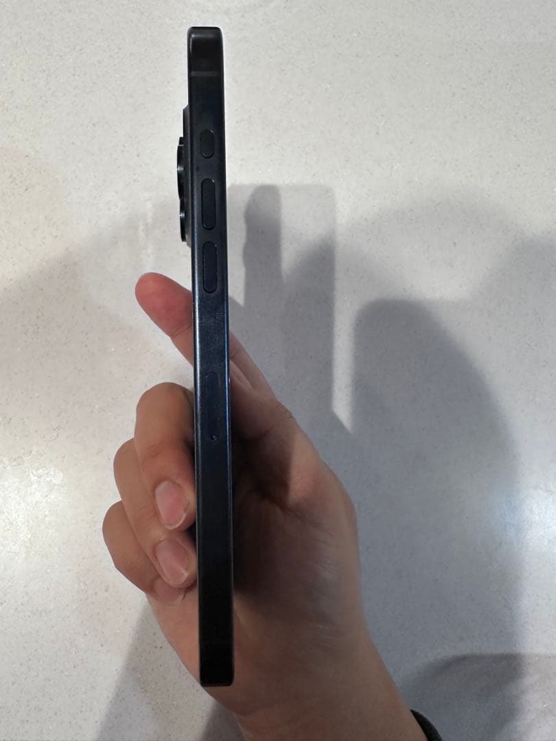 iPhone15 Pro Max 1TB 液晶ジャンク品特価