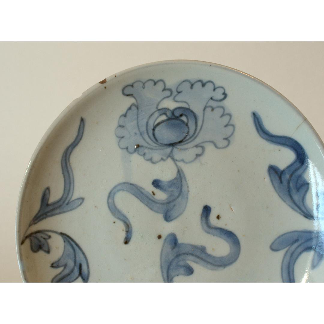 古伊万里〈染付牡丹〉伊万里焼 / 皿 / 7寸皿 / 古陶
