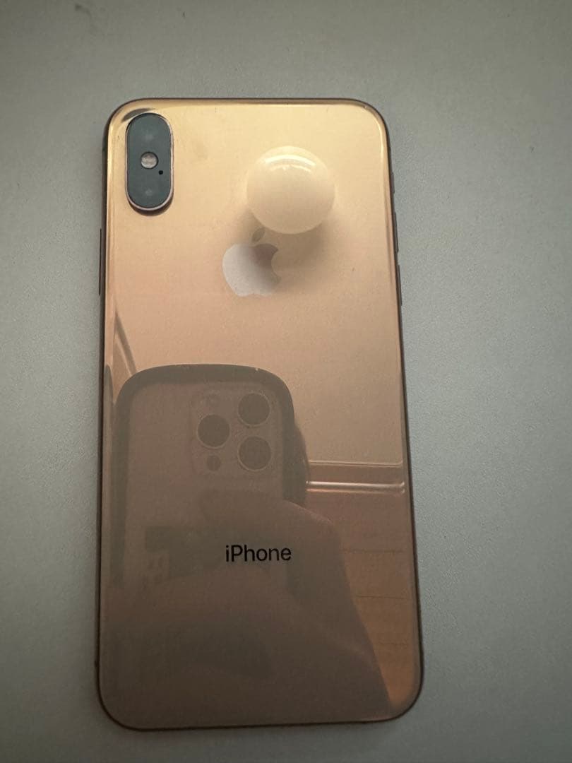Apple iPhone XS 256GB ゴールド　バッテリー83%