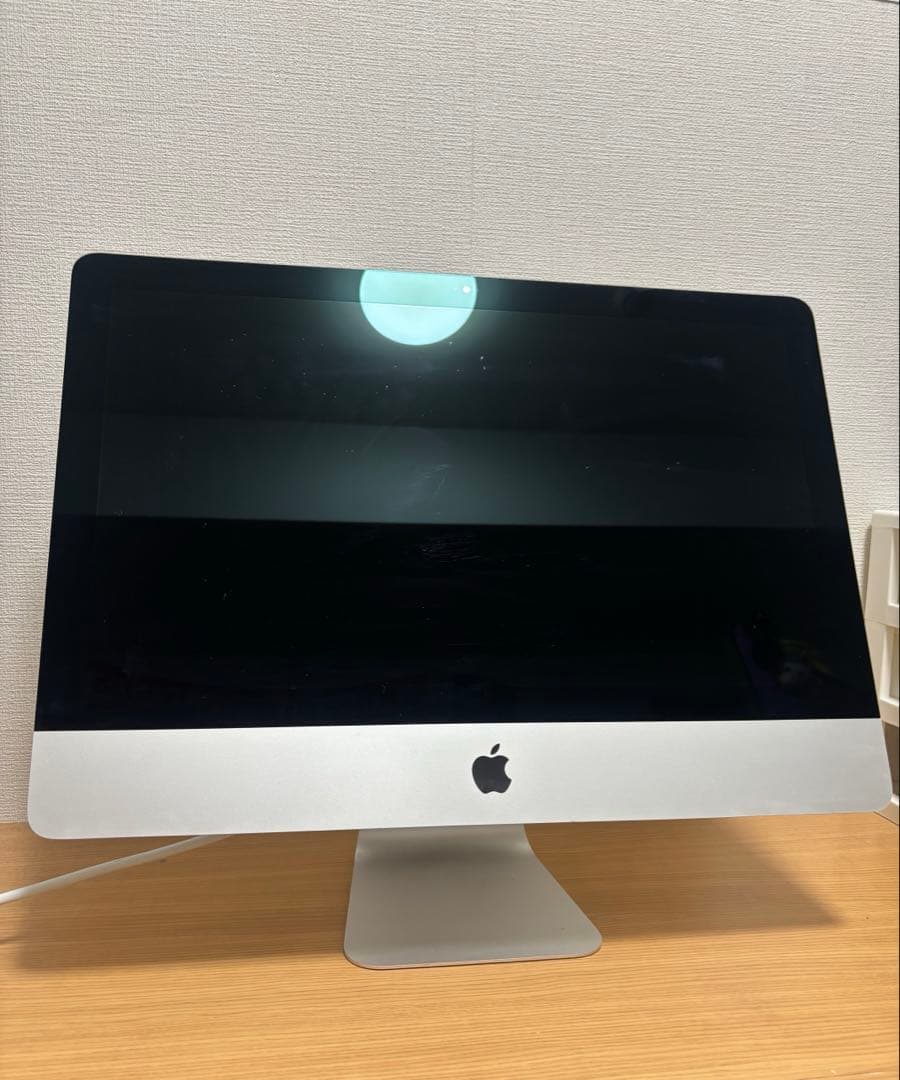 Apple iMac 21.5インチ 2017