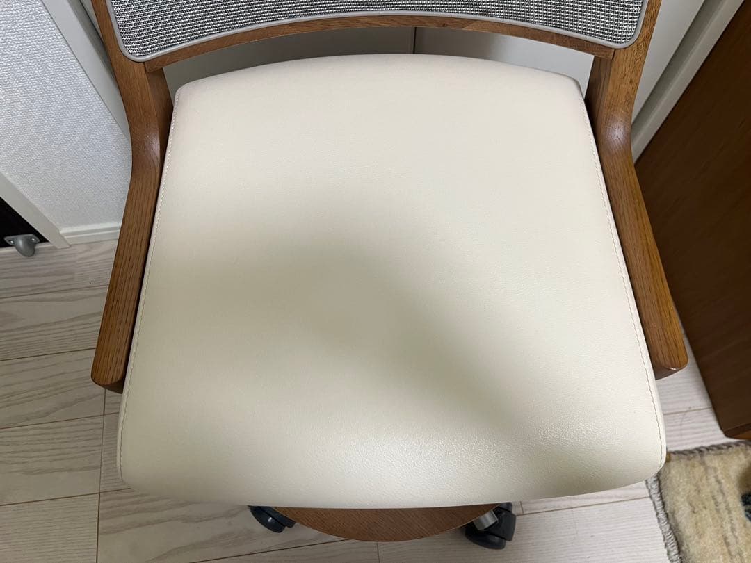 最終値下げ！！karimoku カリモク デスクチェア XT2103 椅子