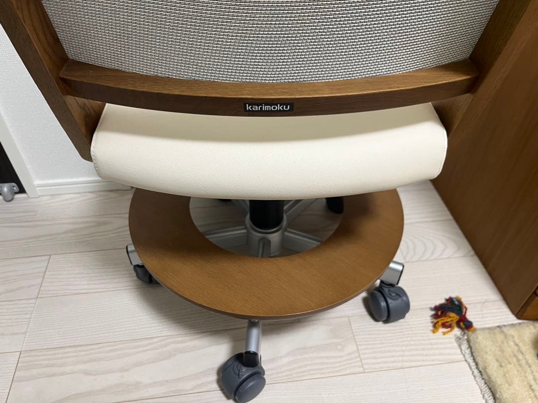 最終値下げ！！karimoku カリモク デスクチェア XT2103 椅子