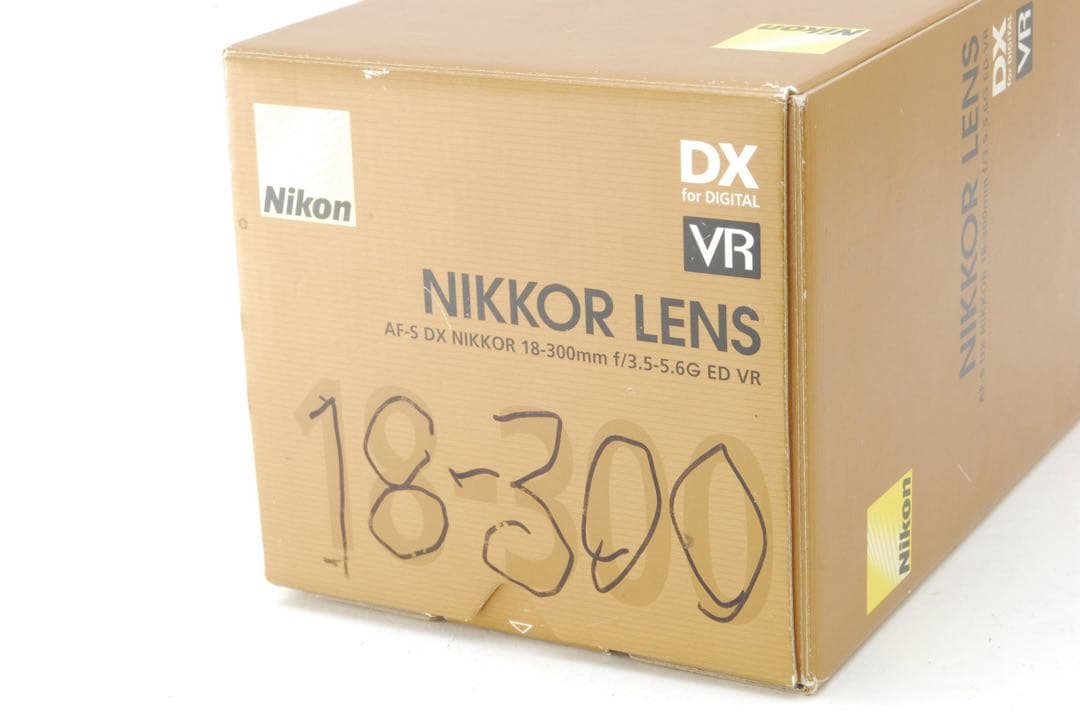 ✨極美品✨ニコン AF-S 18-300mm ED VR❤️心を動かす1枚を！