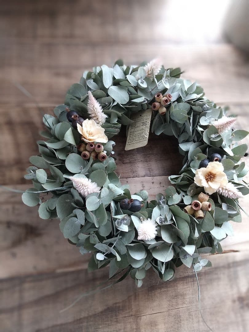 ユーカリとアネモネフラワーのラウンドリース ナチュラル 大きめ