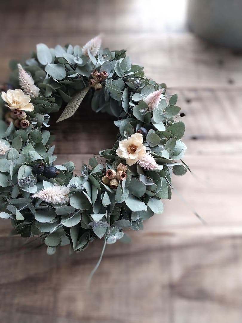 ユーカリとアネモネフラワーのラウンドリース ナチュラル 大きめ