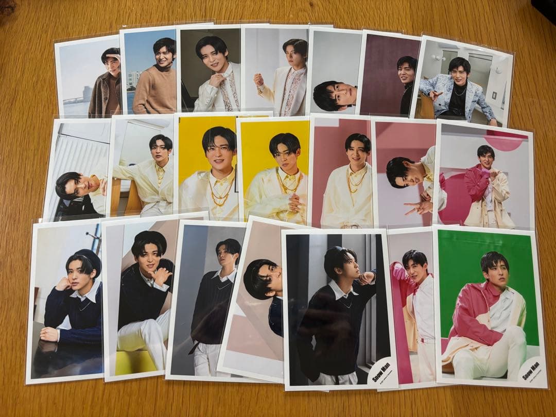 Man 目黒蓮公式写真・フォトセット・真四角フォト 合計239枚