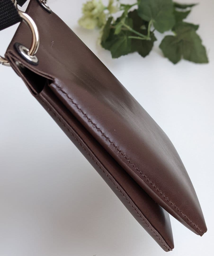 114　隠しマグのサコッシュ　ショルダー　本革手縫い