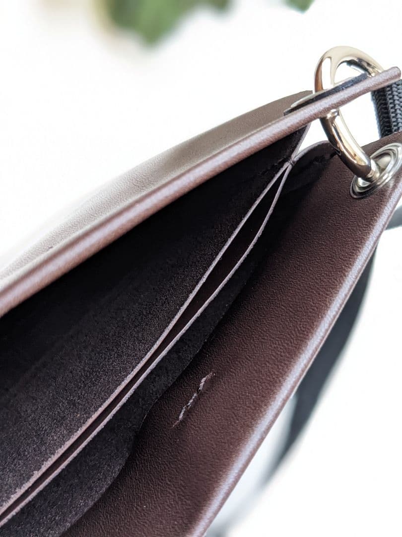 114　隠しマグのサコッシュ　ショルダー　本革手縫い