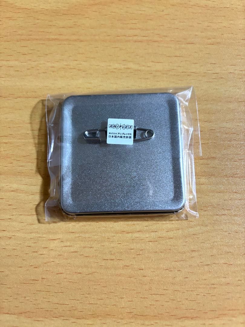 鬼滅の刃ufotableダイニング　お楽しみくじ　スクエア缶バッジ冨岡義勇・錆兎