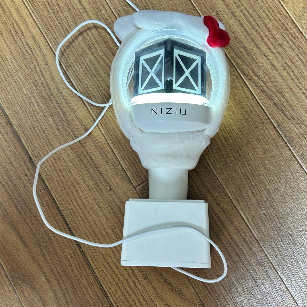 NIZIU 公式ペンライト カバー（リマ）