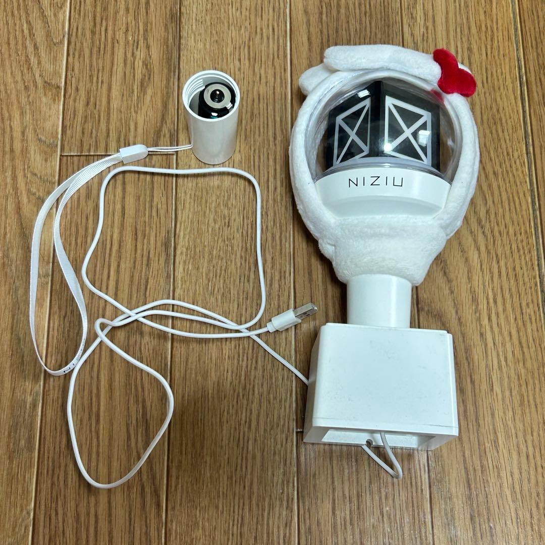 NIZIU 公式ペンライト カバー（リマ）