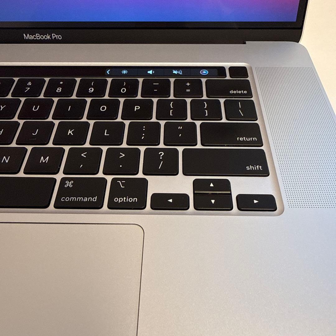 MacBook Pro 2019 16インチ core i9 16GB 1TB
