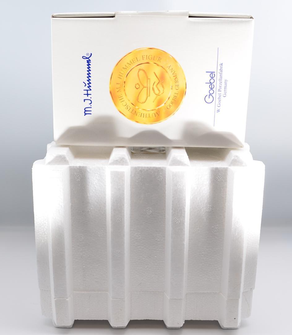 平和の捧げもの　★フンメル人形　ドイツ・ゲーベル　ヴィンテージ　箱付き　限定品