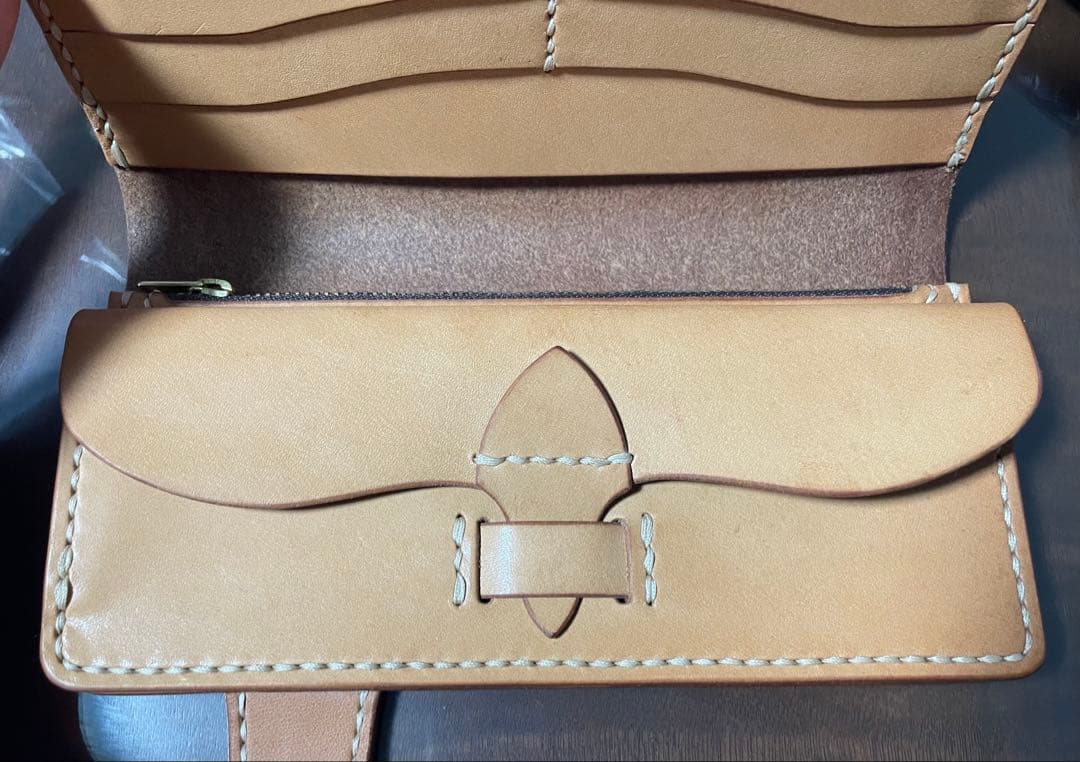 手縫い　レザースタンピングロングウォレット　ハンドメイド