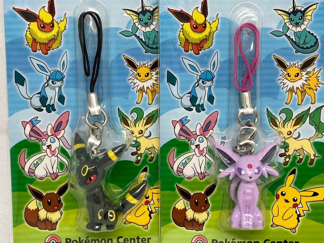 ポケモンセンター　イーブイ　フレンズ　ストラップ　ニンフィア　ブラッキー