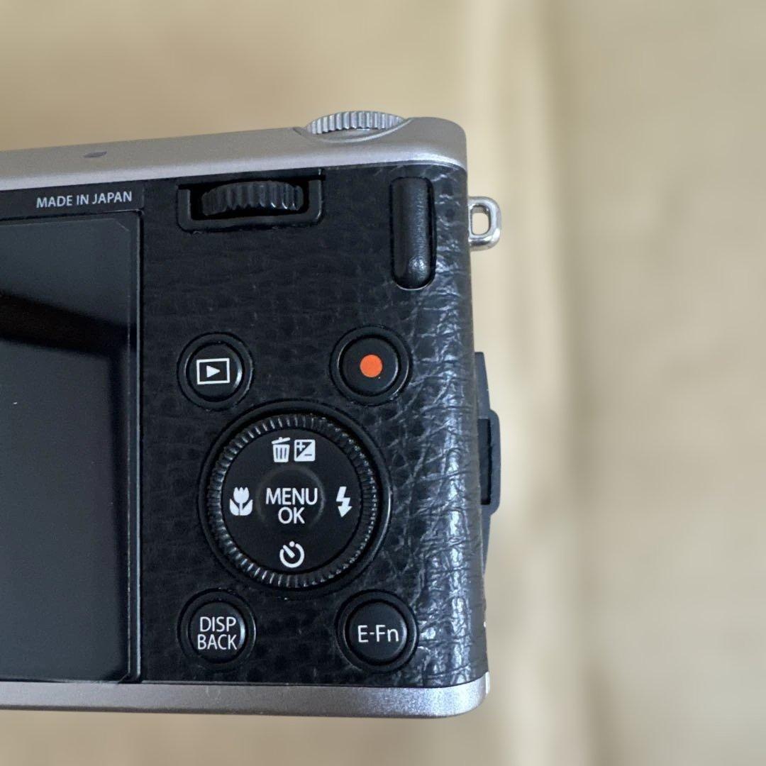 富士フイルム XF1 コンパクトデジタル フジフイルム