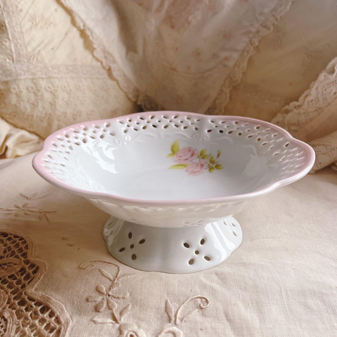 ♡イマン♡ダイアナローズ陶器足付き皿プレートピンク薔薇マニーローズバスケット