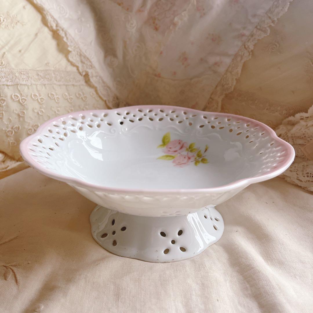 ♡イマン♡ダイアナローズ陶器足付き皿プレートピンク薔薇マニーローズバスケット